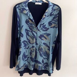 YC WHYCI Milano made in Italy blue Blouse size 42 back a little longer